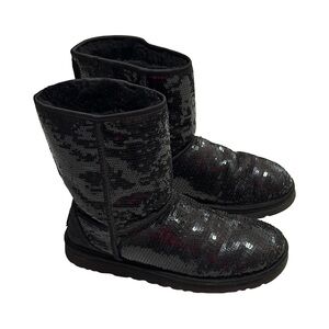 Black UGG Classic Short Sequin Boots - Size 9 EUC